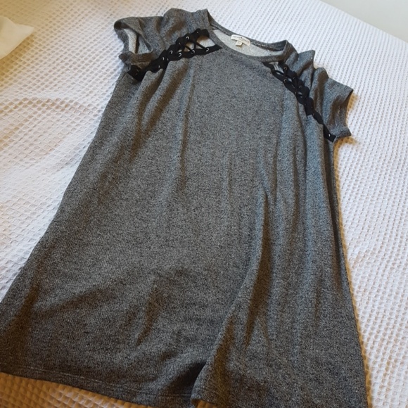 🚫SOLD 🚫Dress - Picture 2 of 4